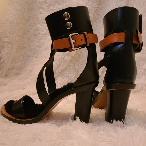Isabel Marant Jenyd Sandals - Picture 1 of 4